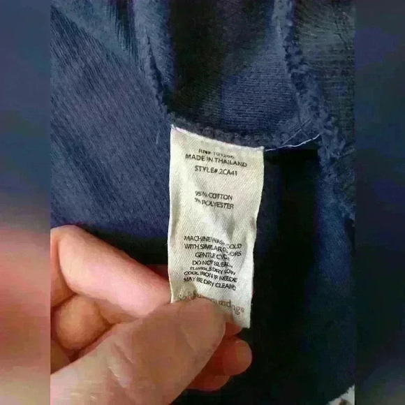 Soft souroundings turtle neck sweater - Picture 6 of 6